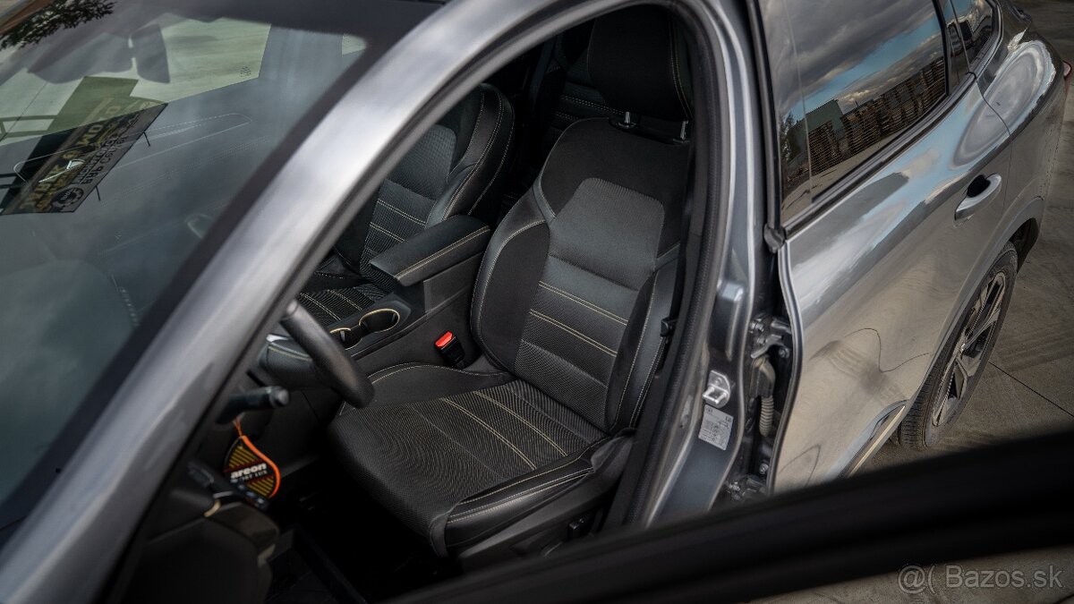 Renault Arkana 1.6 E-TECH, záruka 2027 - 17