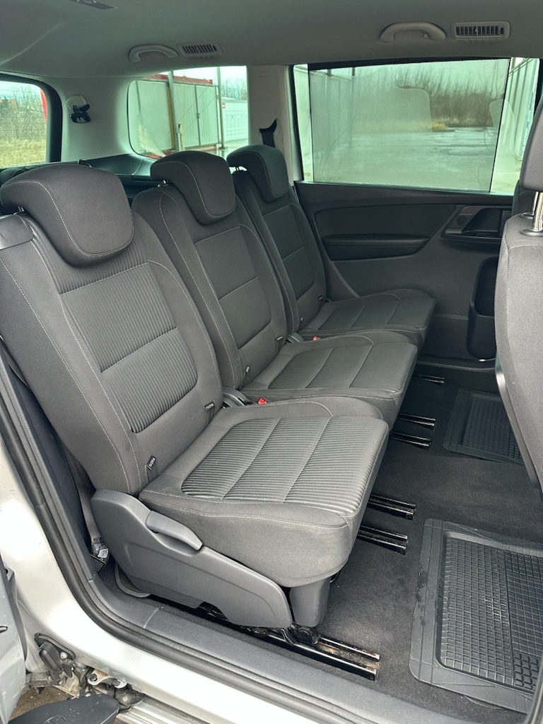 Seat Alhambra 2.0,103 kW,4x4,11/2013,7miestne - 17