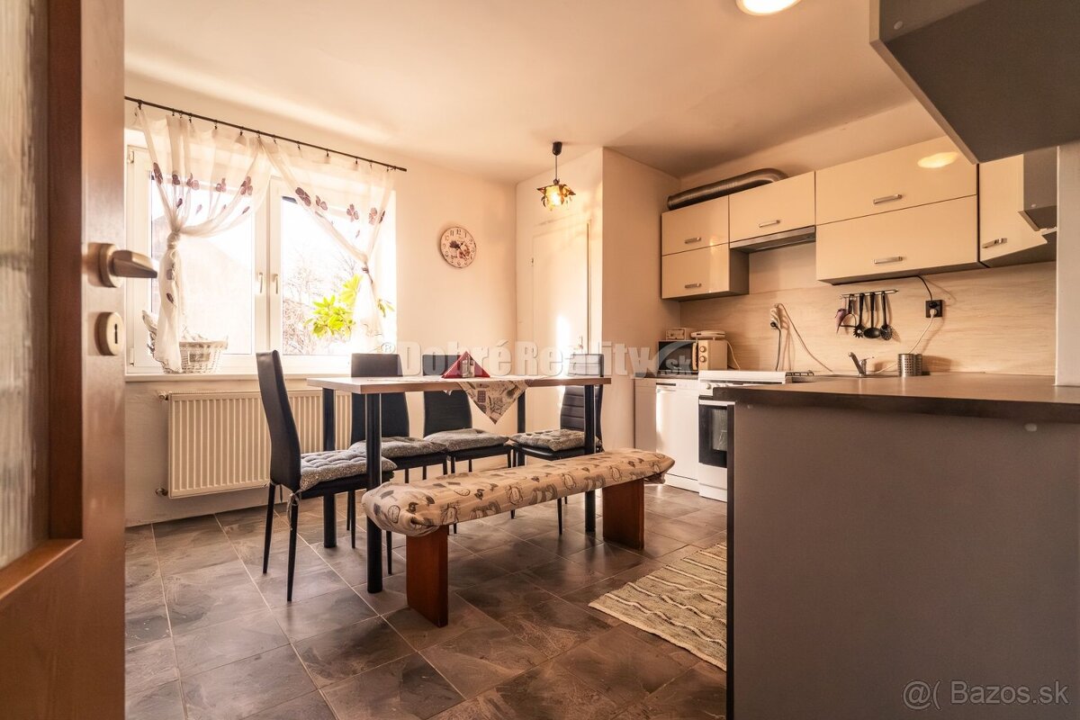 ZNÍŽILI SME PRE VÁS CENU Veľkometrážny rodinný dom s projek - 17