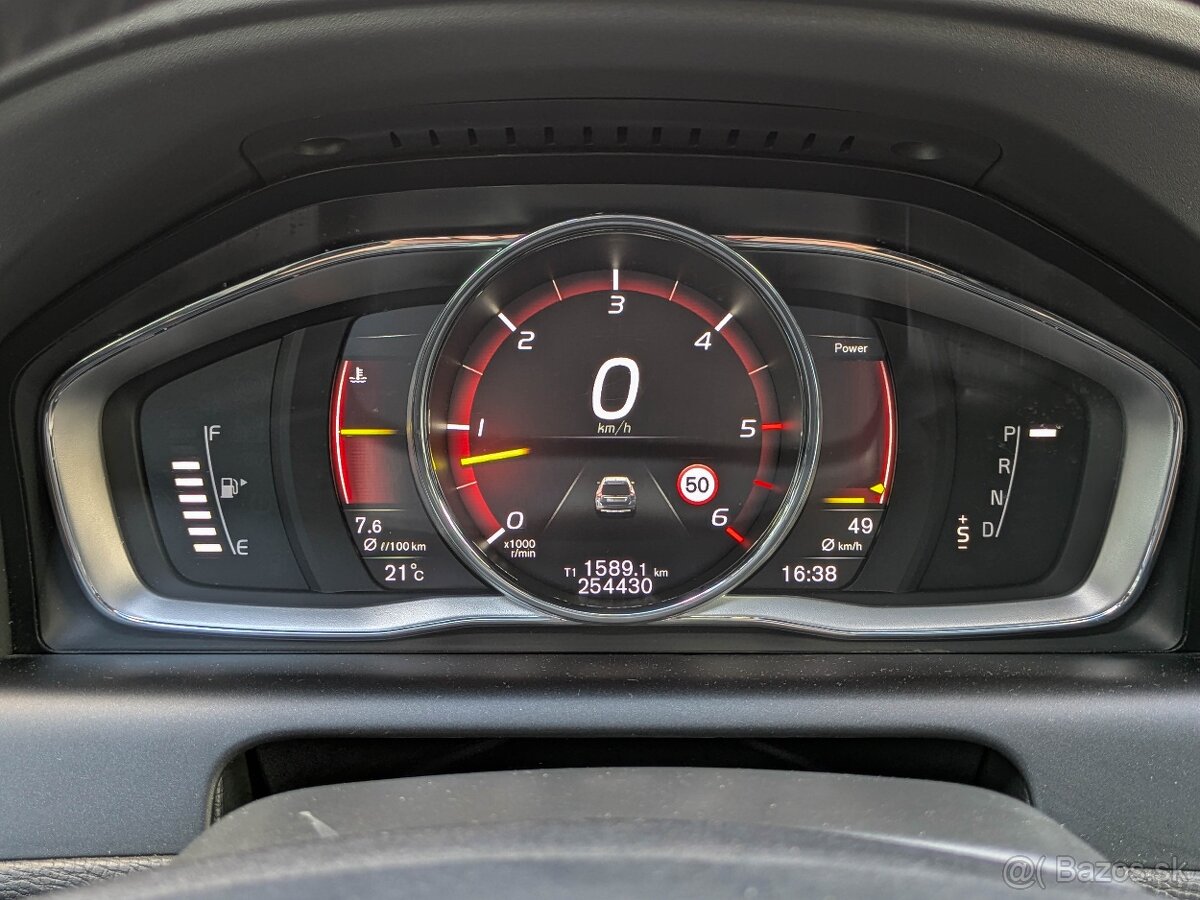 Volvo XC60 D4 2.4L Summum Geartronic AWD, 140kW, AT6 - 17