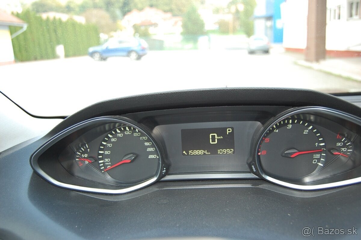 Peugeot 308 2.0 Blue-HDi Allure / AUTOMAT - 17