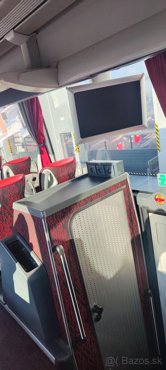 Setra S515HD, registrácia 2020 - 17