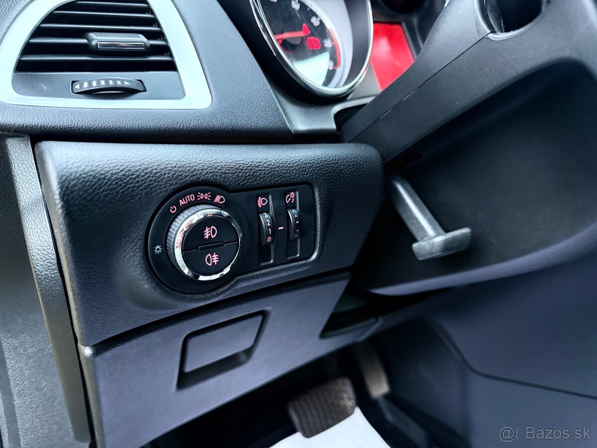 Opel Astra GTC Automat SR - 17