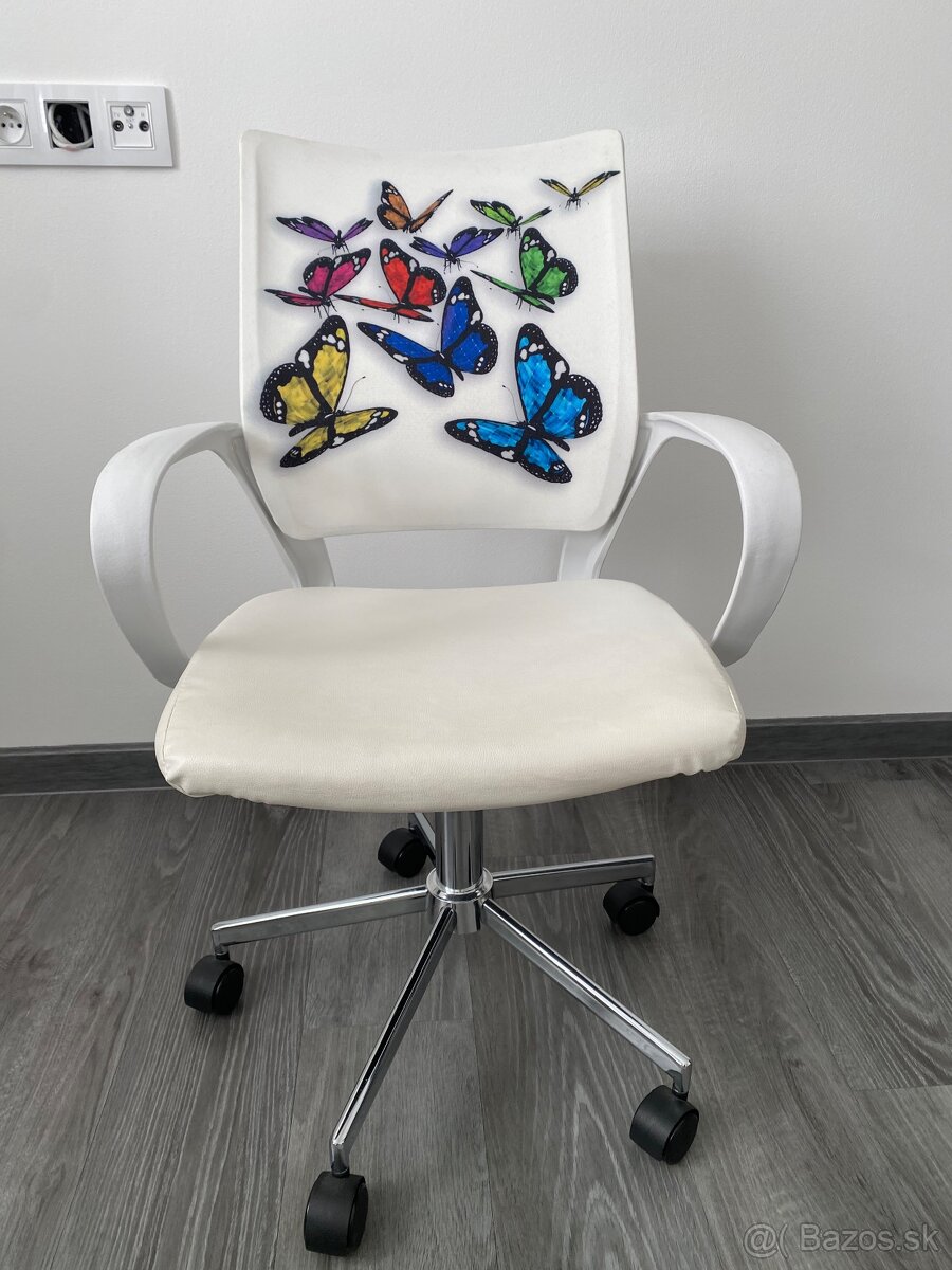 Detská izba bielo-siva - 17