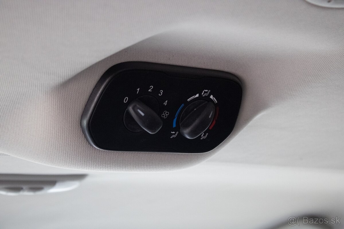 Ford Tourneo Custom 2.0 TDCI - 17