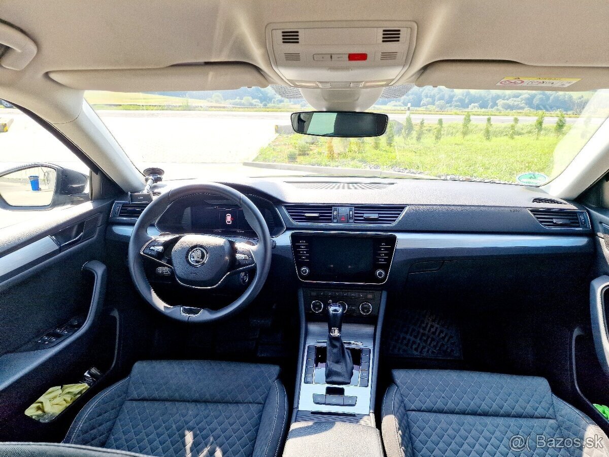 Škoda Superb Combi 2.0 TDI SCR Ambition DSG - 17