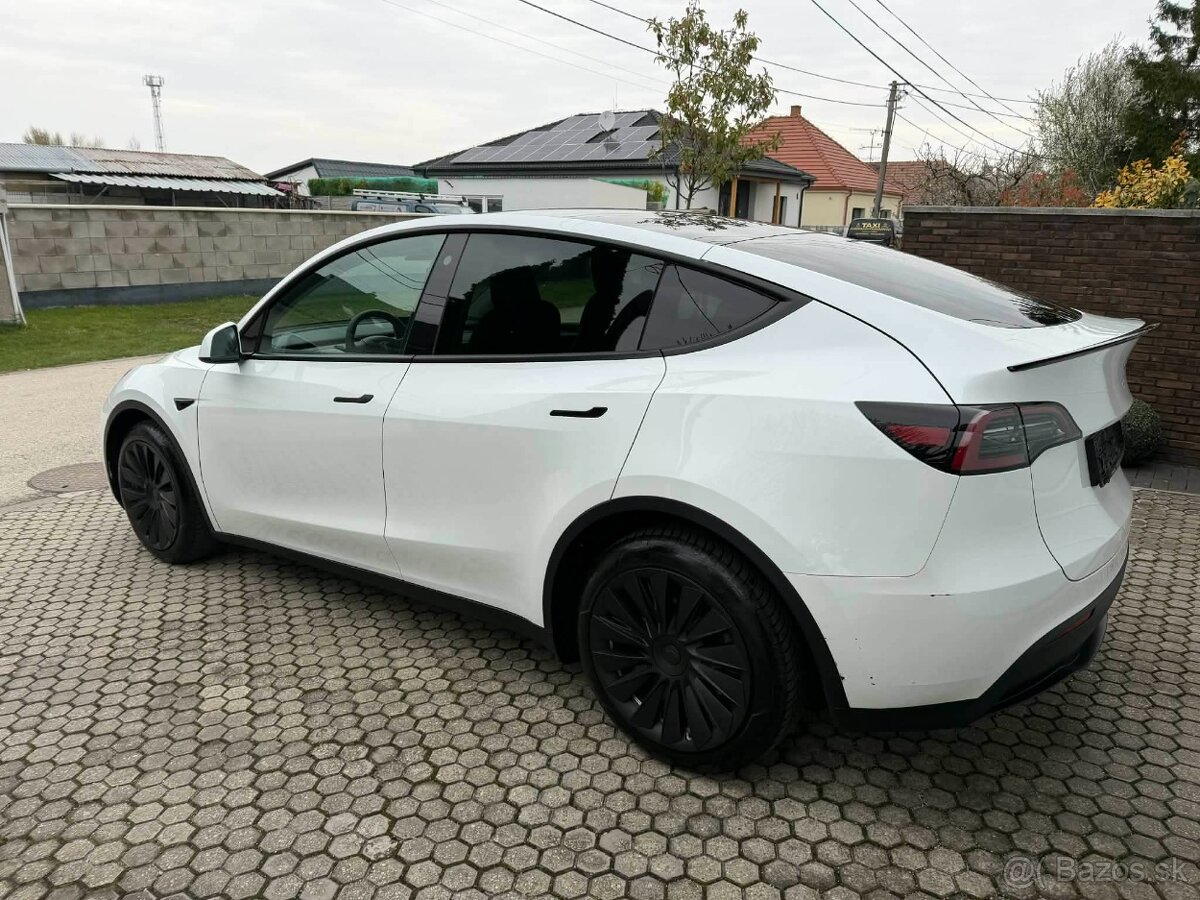 Tesla Model Y 378 KW LONG RANGE-DUAL MOTOR - 17