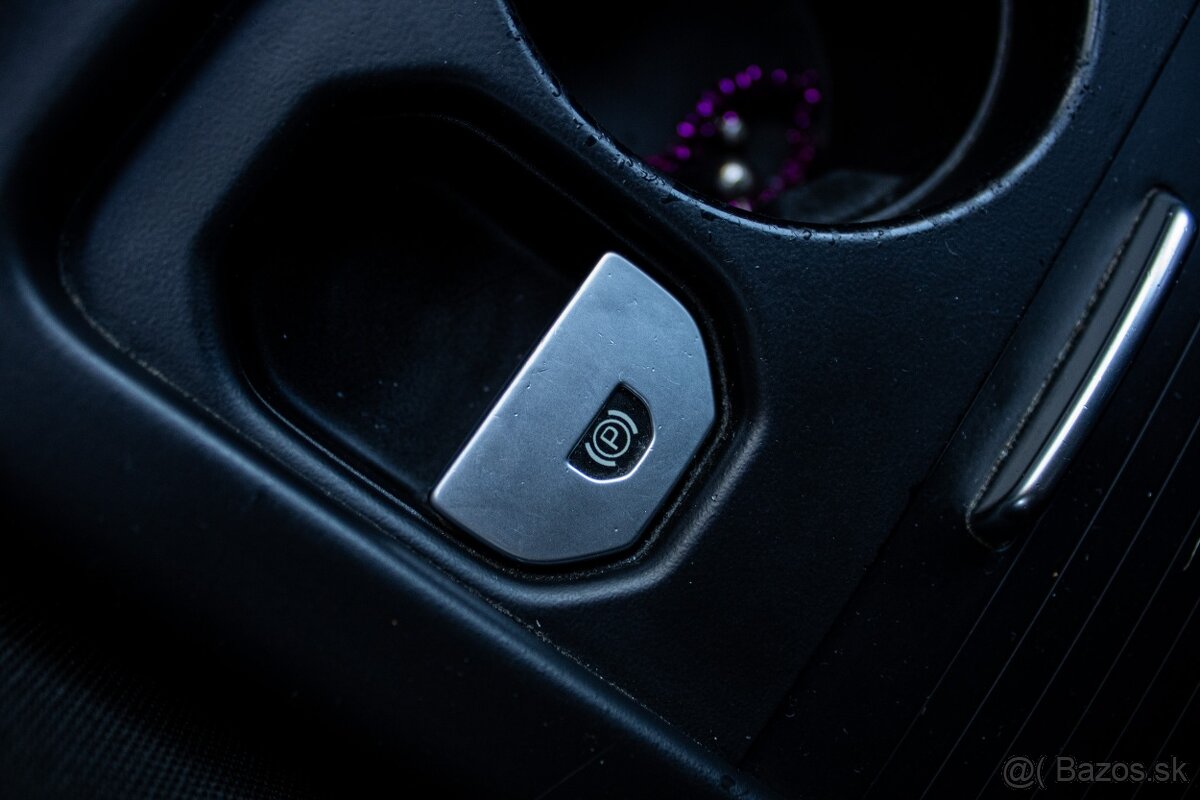 Land Rover Freelander 2 2.2 Diesel Automat 4x4 (2015) - 17