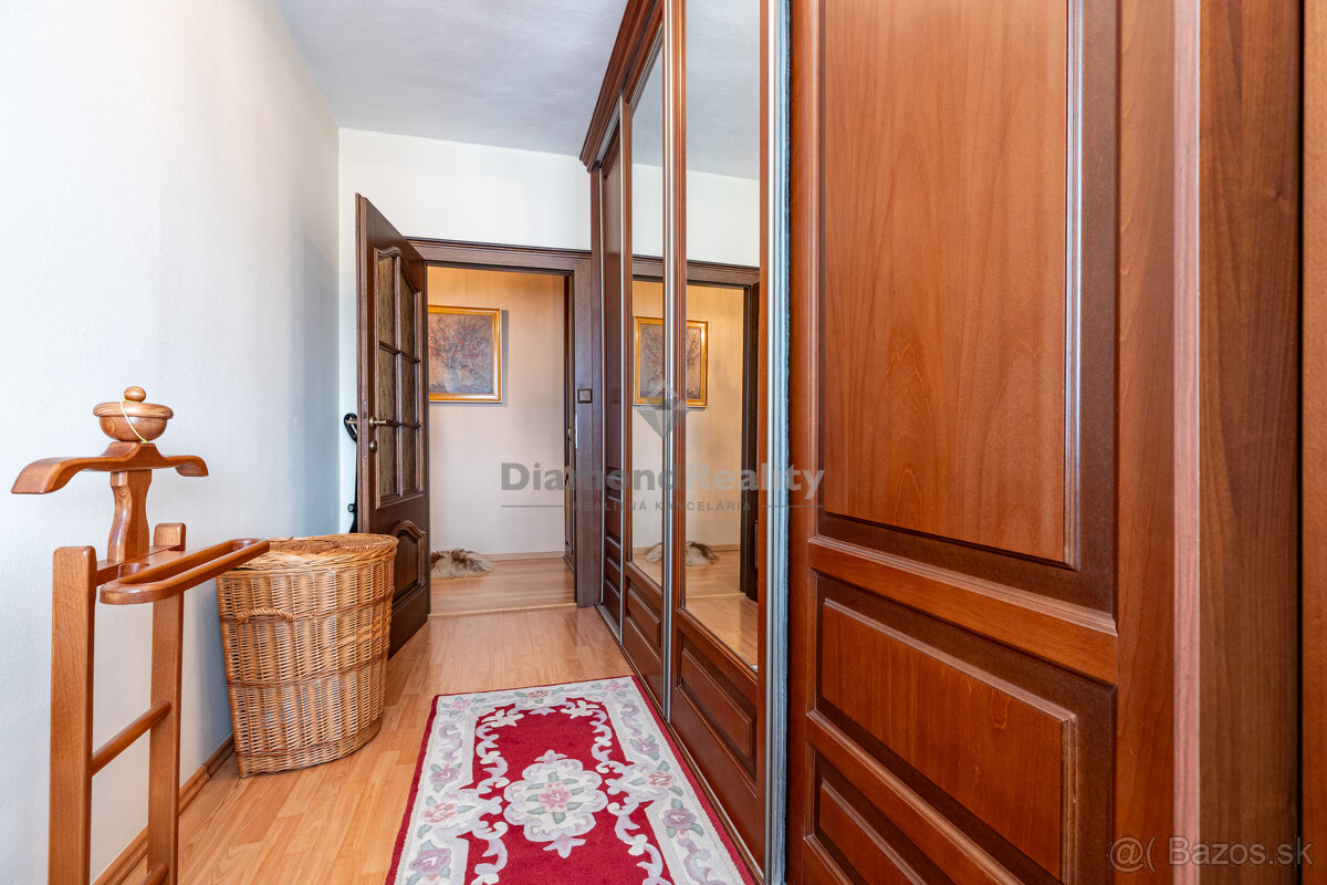 NA PREDAJ 4 IZBOVÝ BYT (79m2 + LOGGIA) S VÝNIMOČNÝM DIZAJNOM - 17