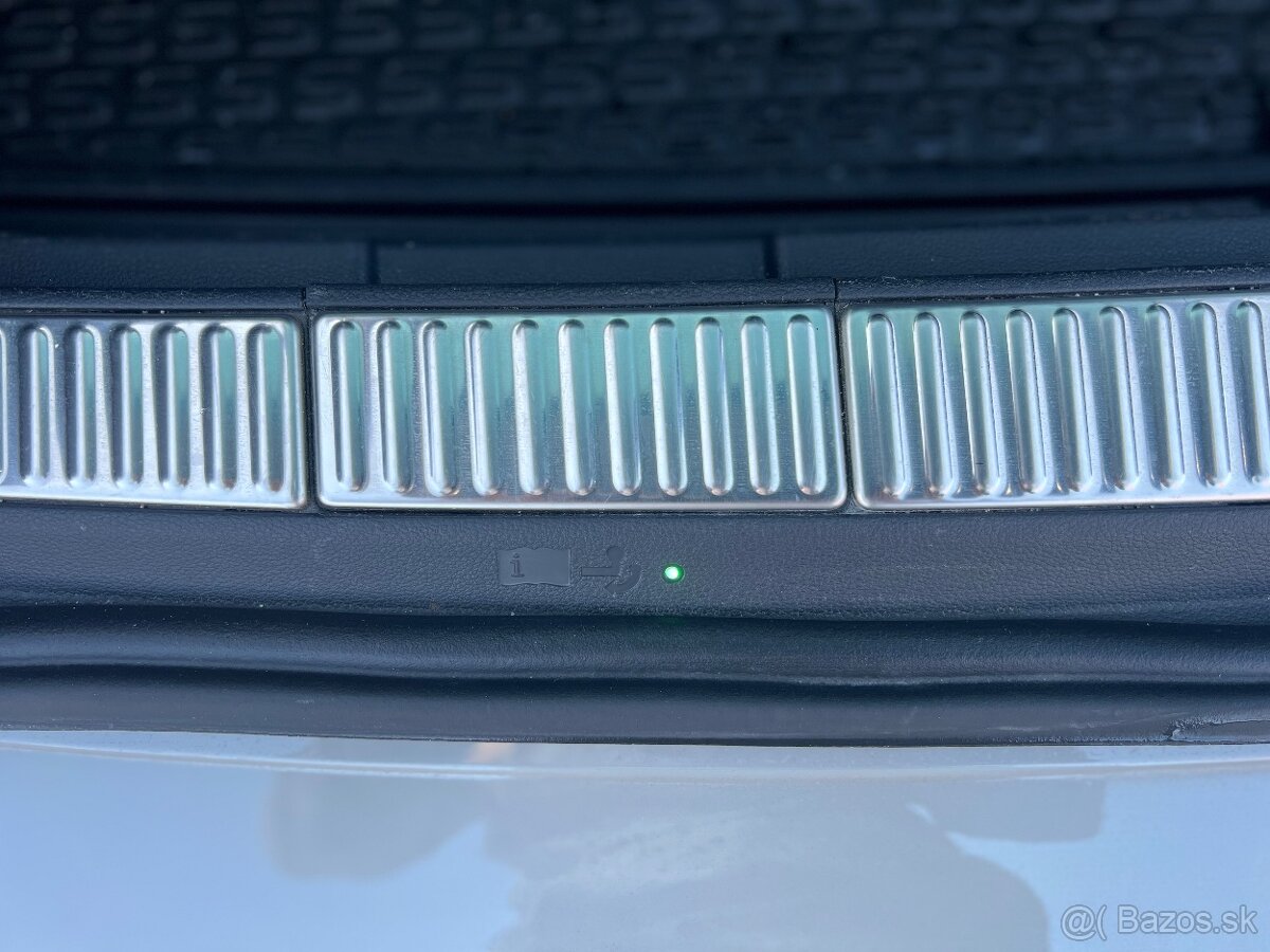 04/2024 62t.km Sportline 2.0 TDI - 17