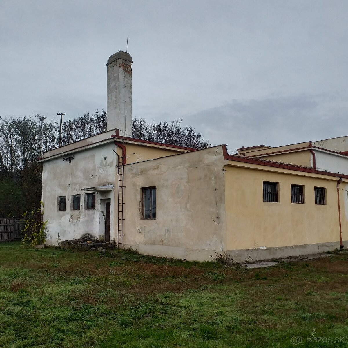 Komerčný, polyfunkčný objekt - železničná stanica, rýchlostn - 17