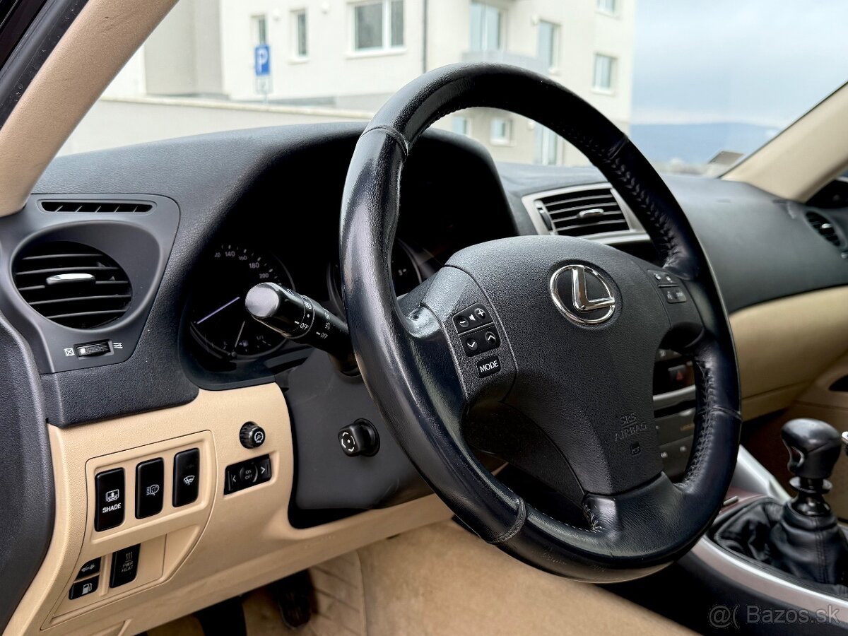 Lexus IS220d NAVI / Keyless / Xenon - 17