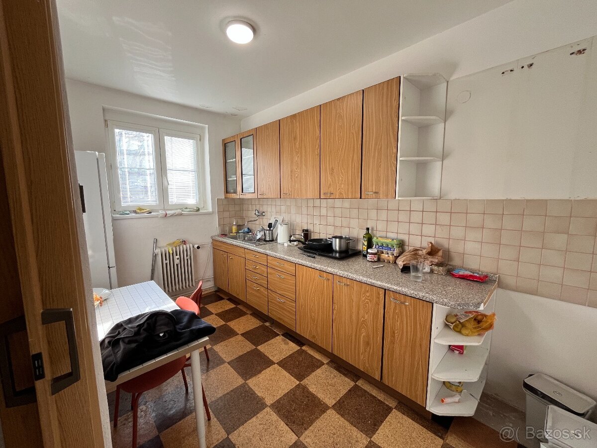 🏢 BÝVANIE NA RAČIANSKOM MÝTE - 17