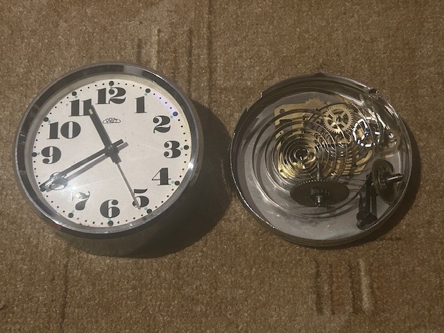 Predám viac druhov hodín - 17