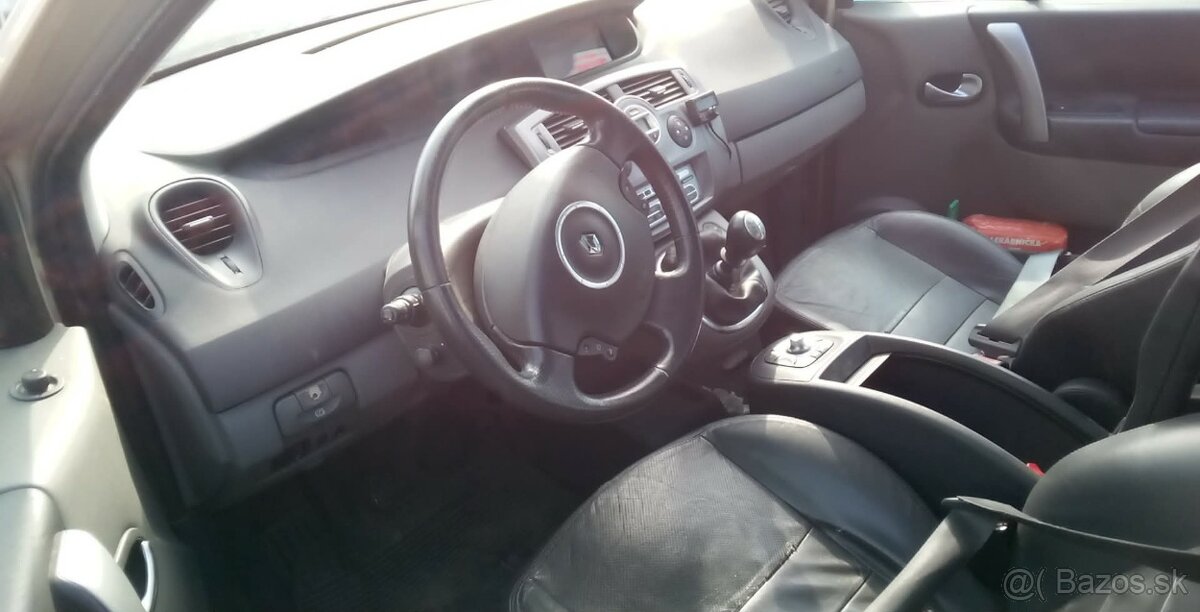 Renault Megane Scenic II 2.0dci 110kw - 17