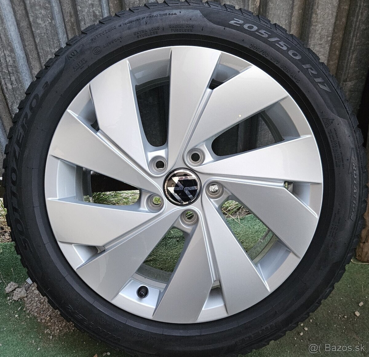 Zimná sada originál VW - 5x112 r17 + Pirelli 205/50 r17 93H - 17