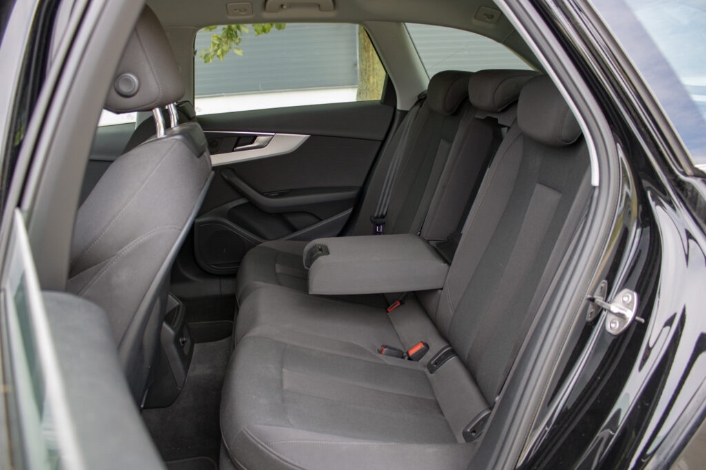 Audi A4 Avant 2.0 TDI 120 kW S-Tronic - 17