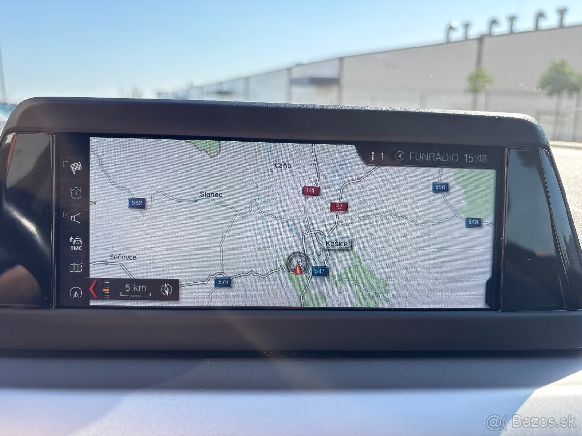 BMW Rad 5 Touring 520d xDrive A/T - 17