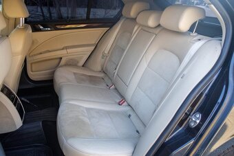 ŠKODA SUPERB 2.0 TDI CR 170k Elegance DSG 2008 - 17