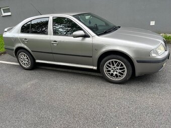 Škoda Octavia 1.6 Benzin 2008 - 17