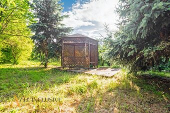 ALL INCLUSIVE | NA PREDAJ STARŠÍ RD NA 914 M² POZEMKU, MALÉ  - 17