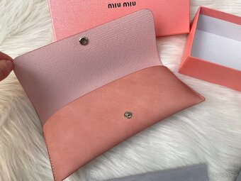 Miu Miu slnečné okuliare - 17