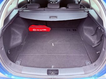 Kia Ceed SW 1.6 CRDi Slovenské auto / Nová STK - 17