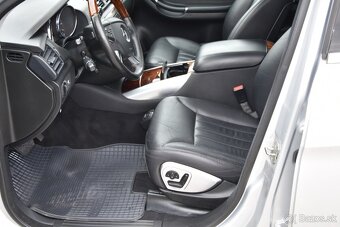 Mercedes-Benz R trieda 500 4-matic - 17