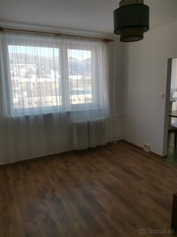 Prenájom 2 izbový byt Krompachy (Lorencova ul,centrum) - 17