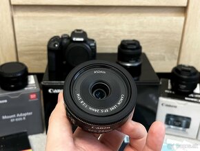 P: Fotoaparát Canon EOS R10 (záruka 4/2025), objektívy a iné - 17