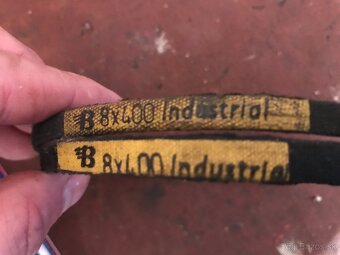 Strojcek na strihanie oviec - bruska, hlavice, noze - 17