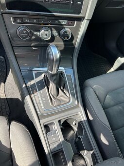 Volkswagen Golf 1.0 TSI 85KW automat - 17