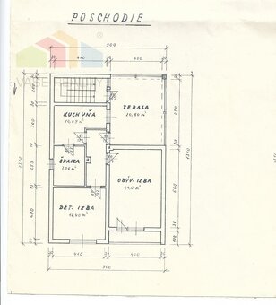 Priestranný poschodový rodinný dom v centre Radošiny - 17