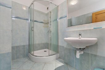 5 IZB.RODINNÝ DOM S ÚŽASNÝM VÝHĽADOM, GARÁŽ,TICHÉ PROSTREDIE - 17