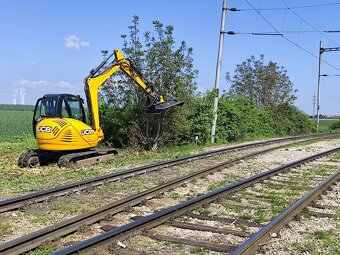 Bager JCB 8085. Klima, 2x lyžica, kosačka. - 17