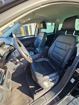 Volkswagen Touareg 3,0 TDI 4Motion Terrain Tech ODPOČET DPH - 17