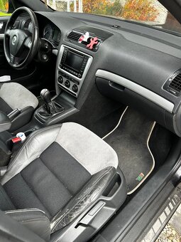 Škoda Octavia 2 RS TFSI - 17