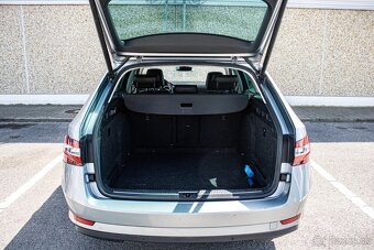 Škoda Superb Combi 2.0 TDI L&K DSG aj na splátky - 17
