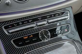 Mercedes-Benz E trieda Kombi 350 d A/T - 17