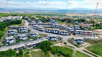 NA PRENÁJOM LUXUSNÝ, ZARIADENÝ 3 IZBOVÝ BYT, LORINČIK HÁJE - 17