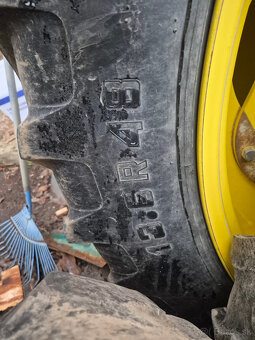 Traktor JOHN DEERE 6130M - 17