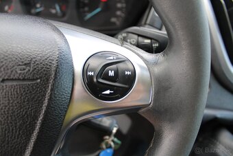 Ford Transit 350 2,2TDCI,L2H2,92KW,7míst+klima - 17