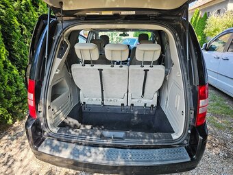 Predám Chrysler grand voyager 2,8crdi RT bez DPF filtra. - 17