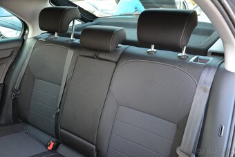 Škoda Rapid 1.60 TDi, Automat, TOP stav - 17