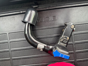 Škoda Octavia Combi 2.0 TDI Scout DSG 4x4 - 17