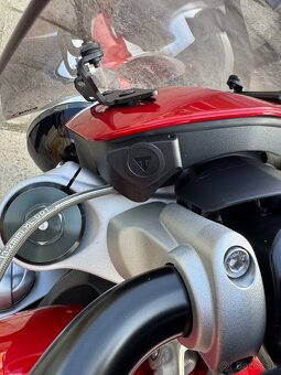 Triumph Rocket 3R - 17