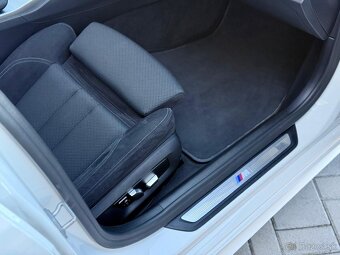 BMW 520d xDrive Touring M Sport - 17