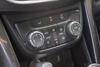 Opel Zafira 2.0 CDTI 170k AT6 Innovation - 17