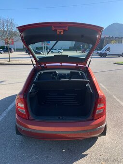 Škoda Fabia 1.4 MPI - 17