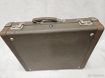 Akordeon hohner lucia IV, 96 basovy - 17
